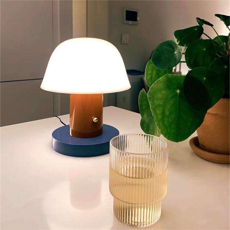 NatureGlow Mushroom Table Lamp