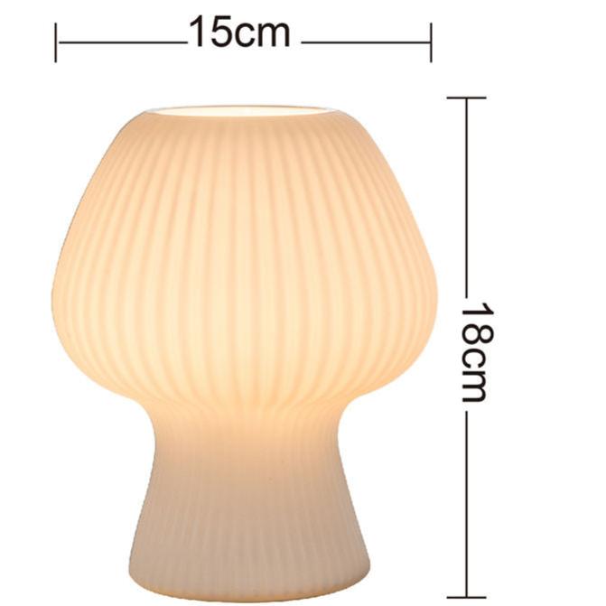 NostalgiaLight Vintage Table Lamp
