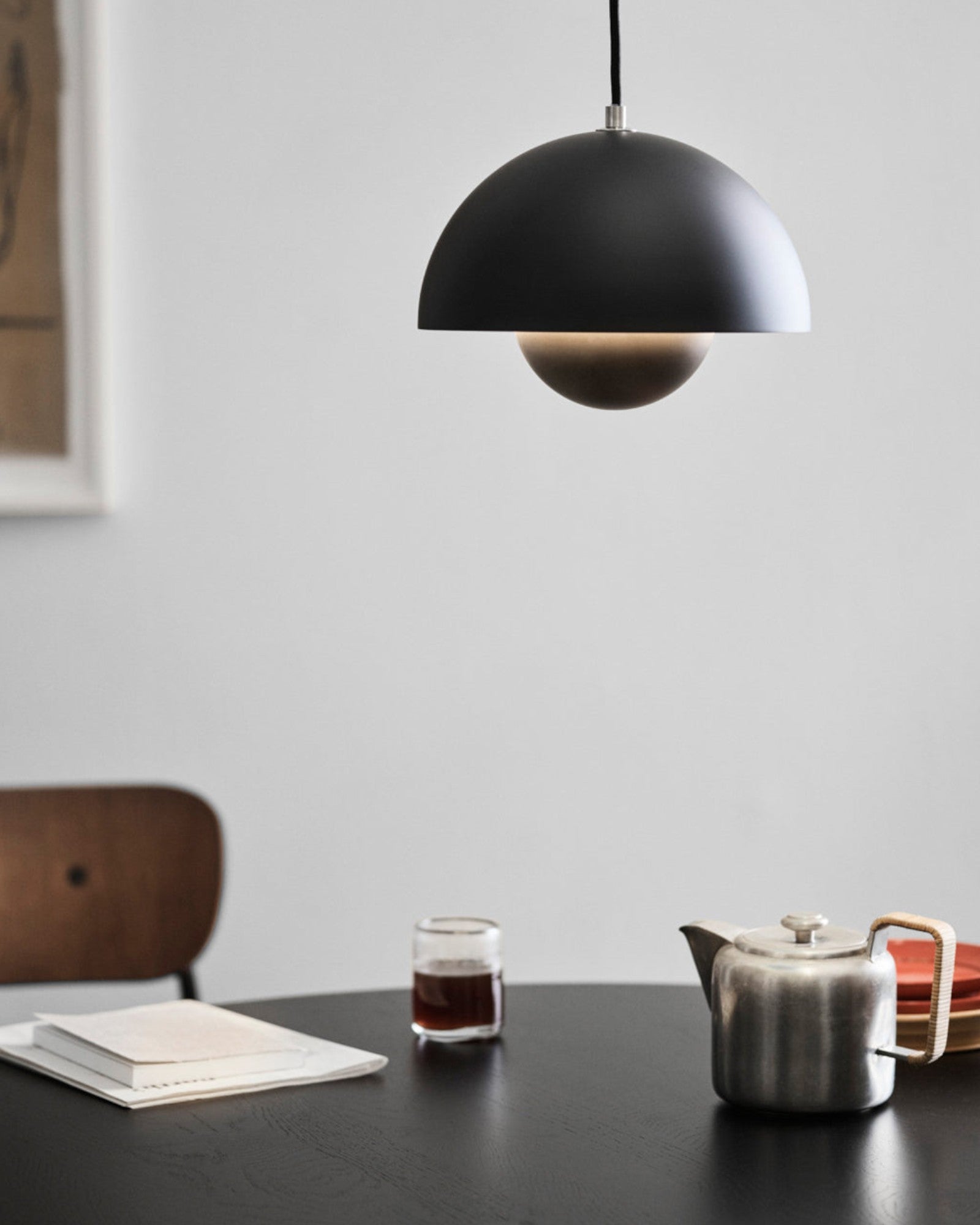 LoftElegance LED Pendant (9")
