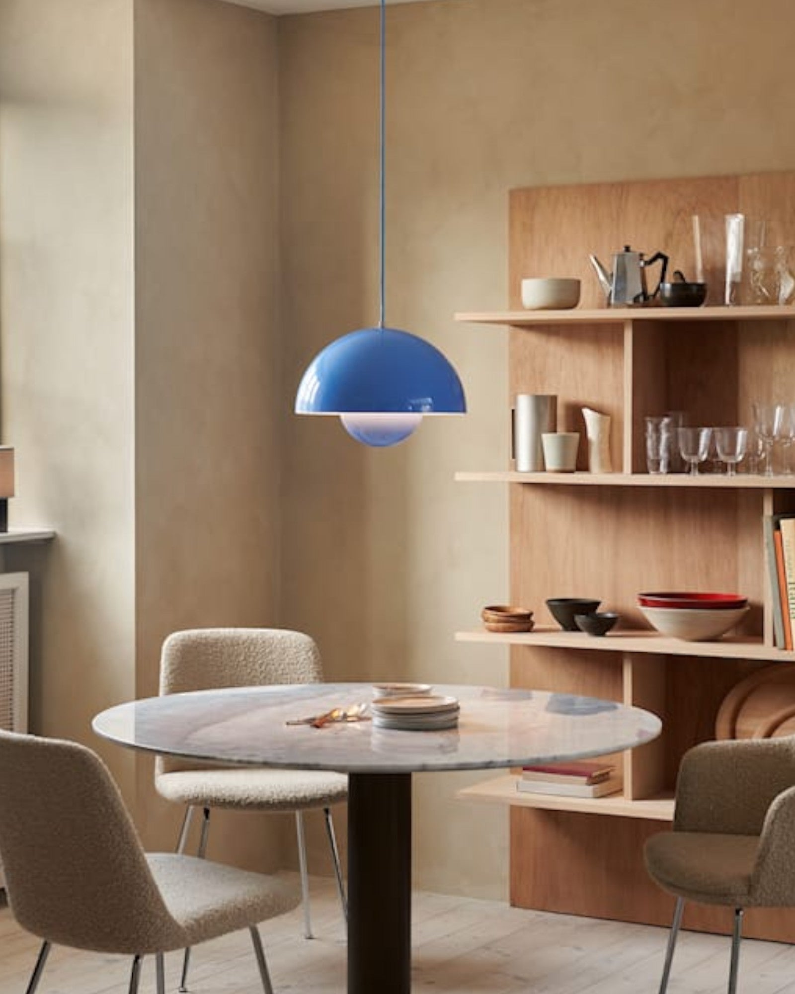 LoftElegance LED Pendant (9")
