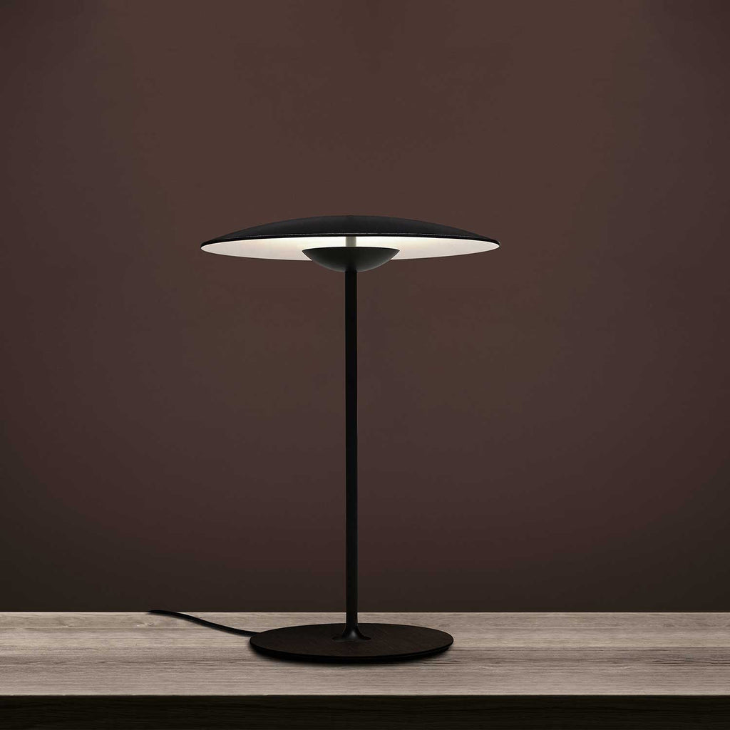 GingerGlow Minimalist Table Lamp