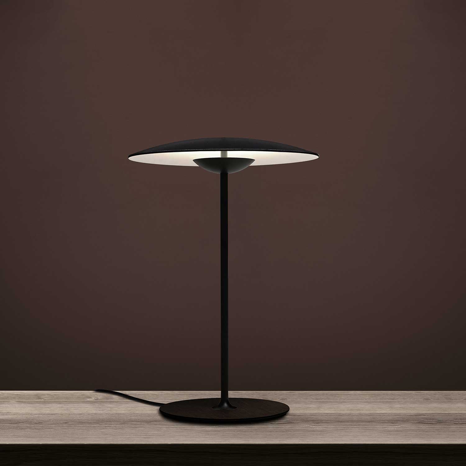 GingerGlow Minimalist Table Lamp