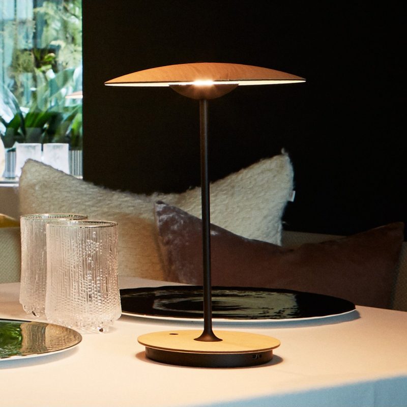GingerGlow Minimalist Table Lamp