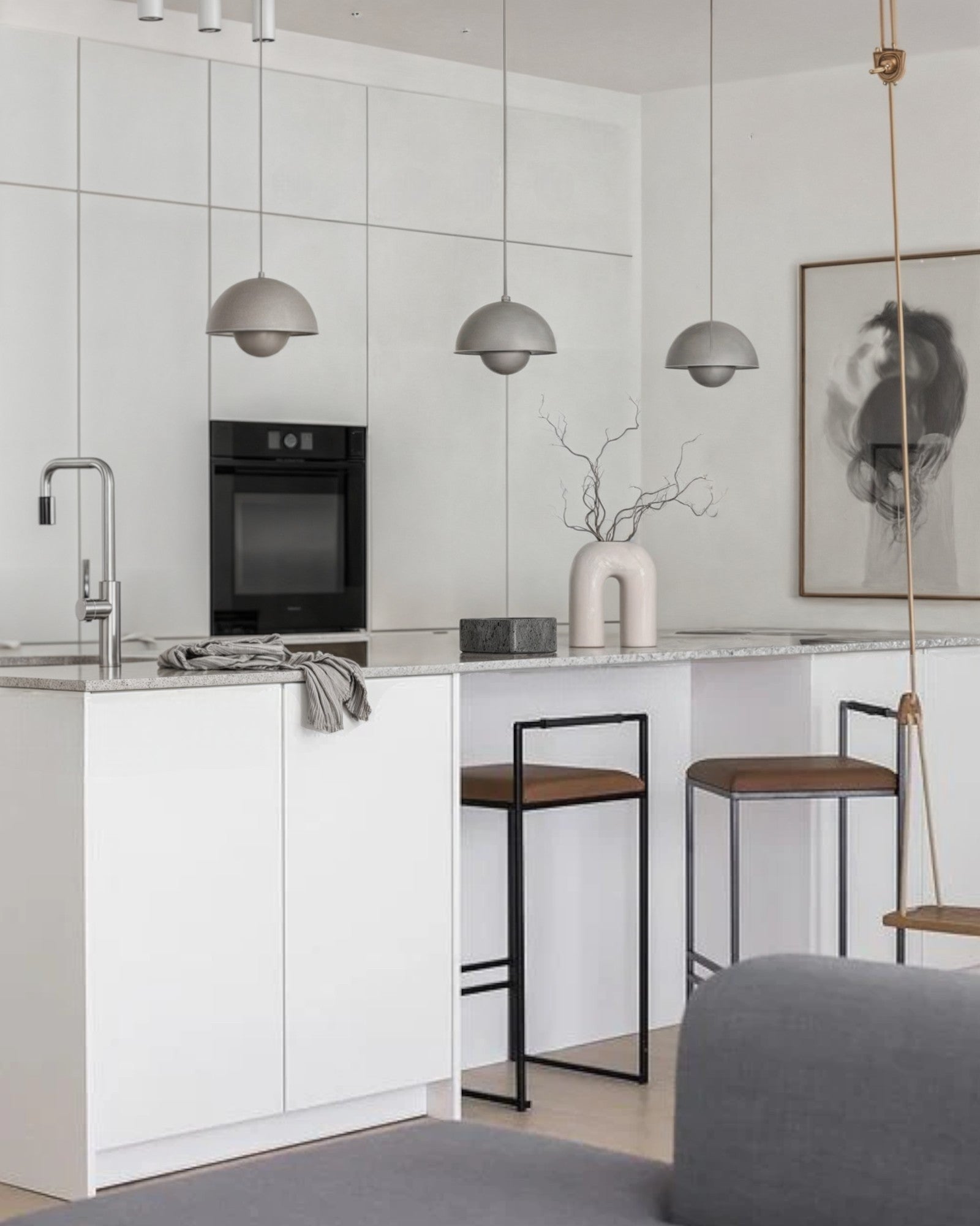 LoftElegance LED Pendant (9")