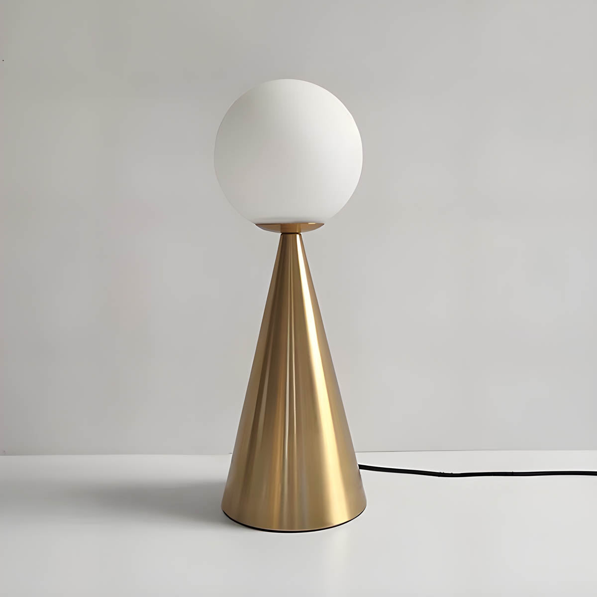 Harmoniq Conical Glass Table Lamp