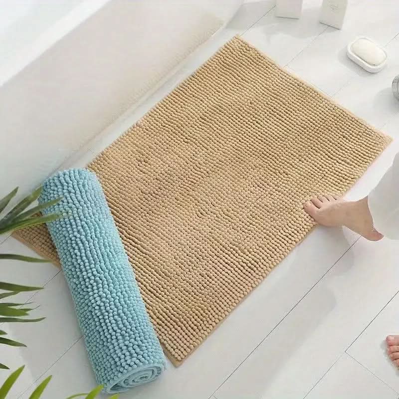 SoftDry Chenille Bath Mat