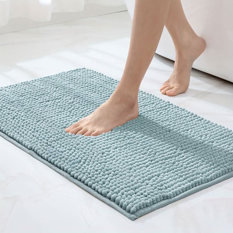 SoftDry Chenille Bath Mat