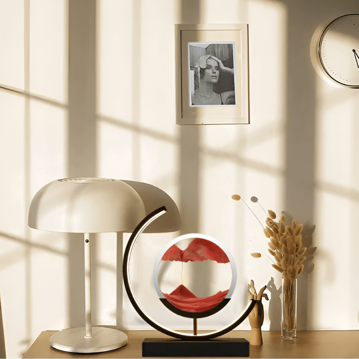 SandGlow Moving Sand Lamp