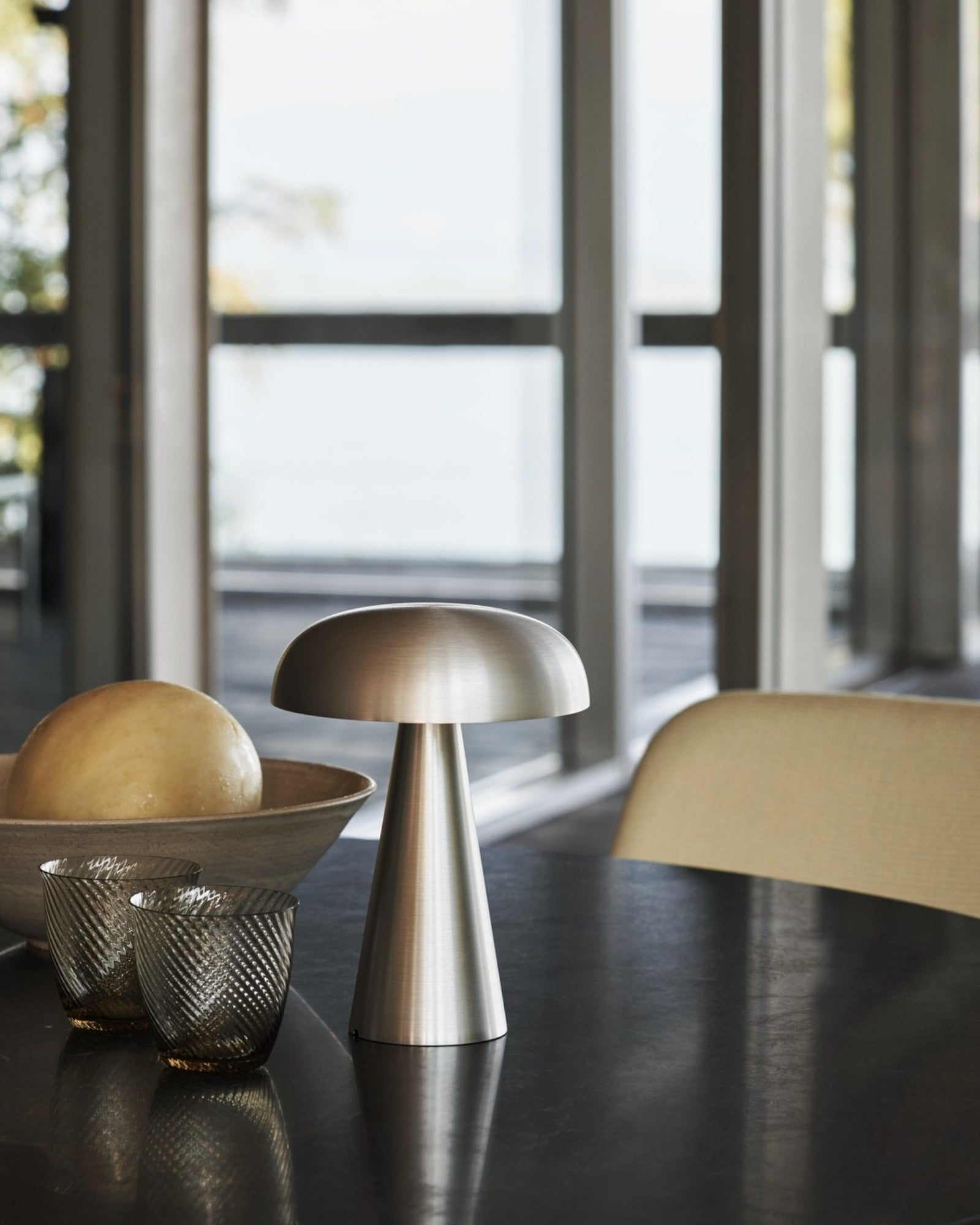 LumaLite Cordless Table Lamp