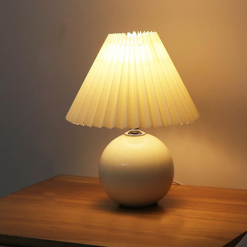 White Ceramic Pleated Table Lamp - view 6