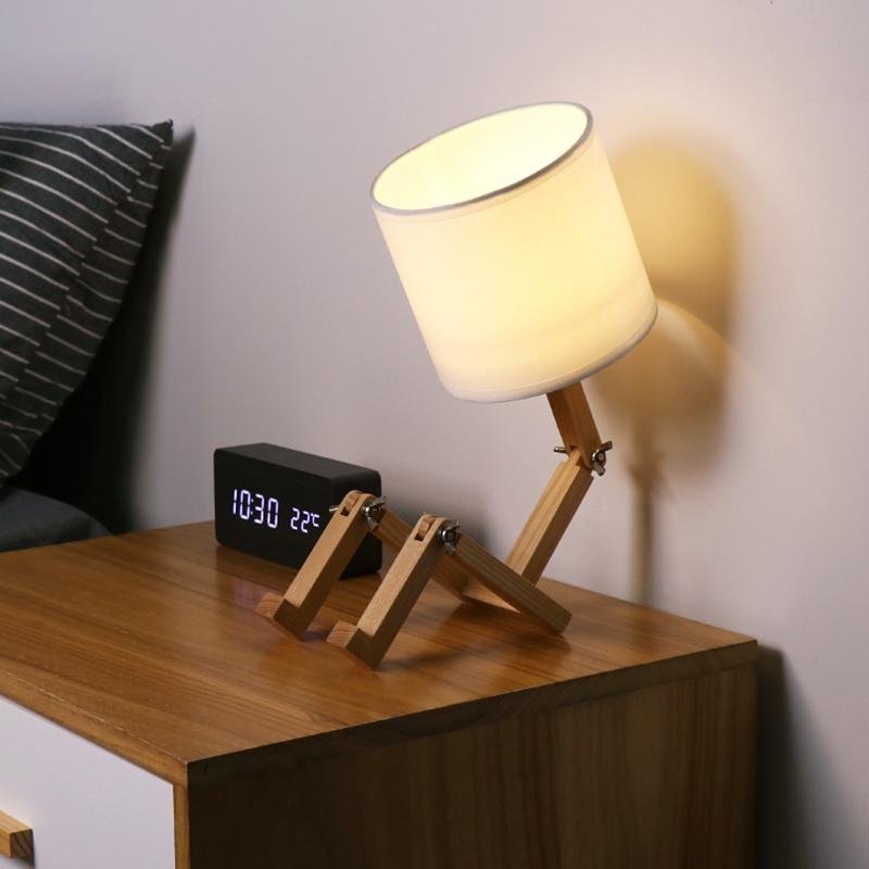 Gizmo Robot Table Lamp (13")