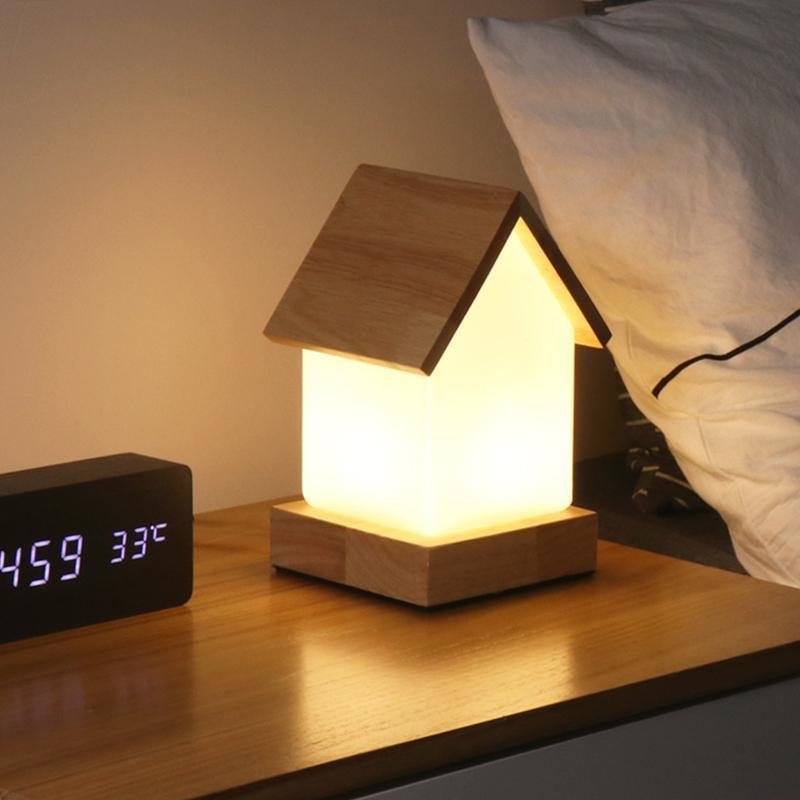 Willa House Night Light (8")