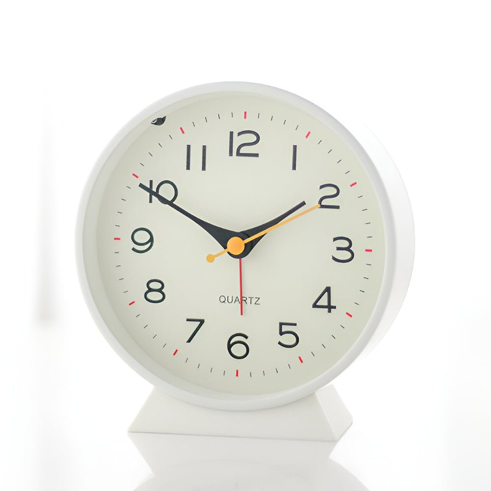 Alarm Clock Silent Quartz Vintage Table Clock - LivingLX