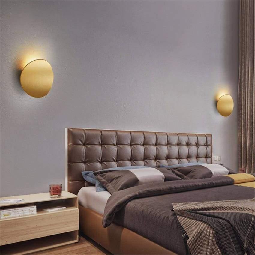 LumiEclat Aluminum Wall Lamp - view 3