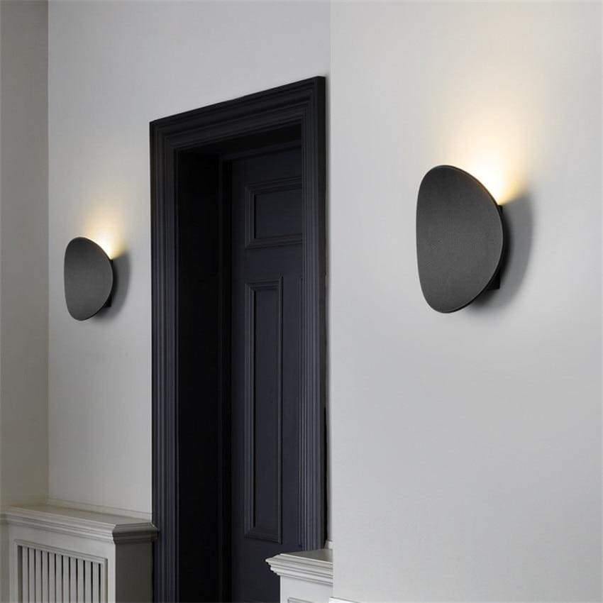 LumiEclat Aluminum Wall Lamp