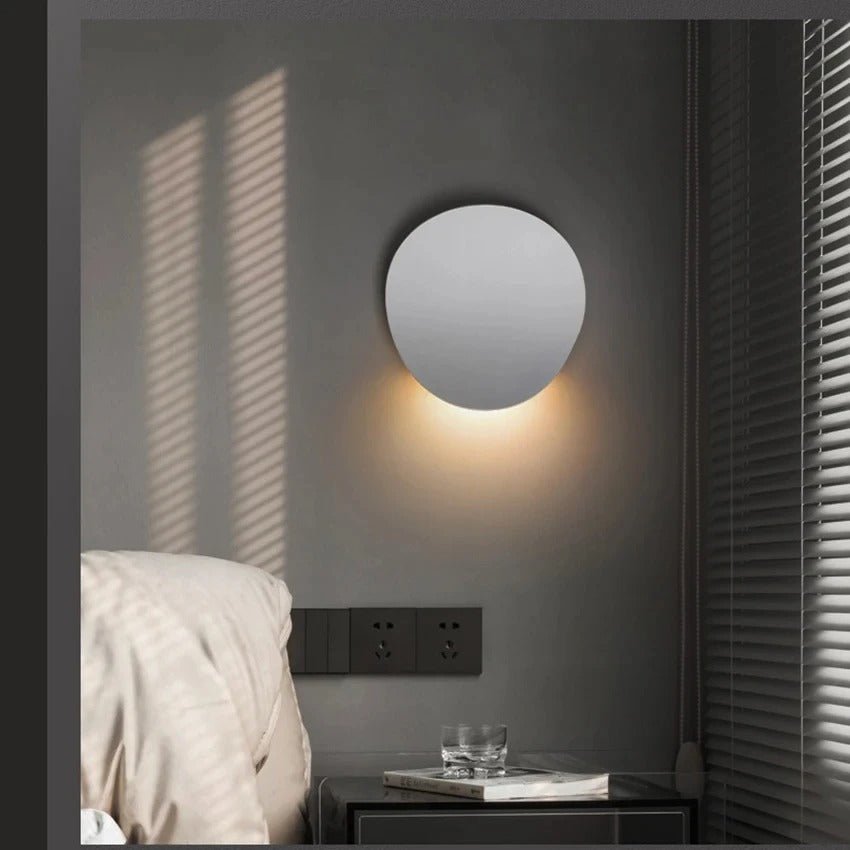 Frida Modern Wall Lamp - view 4