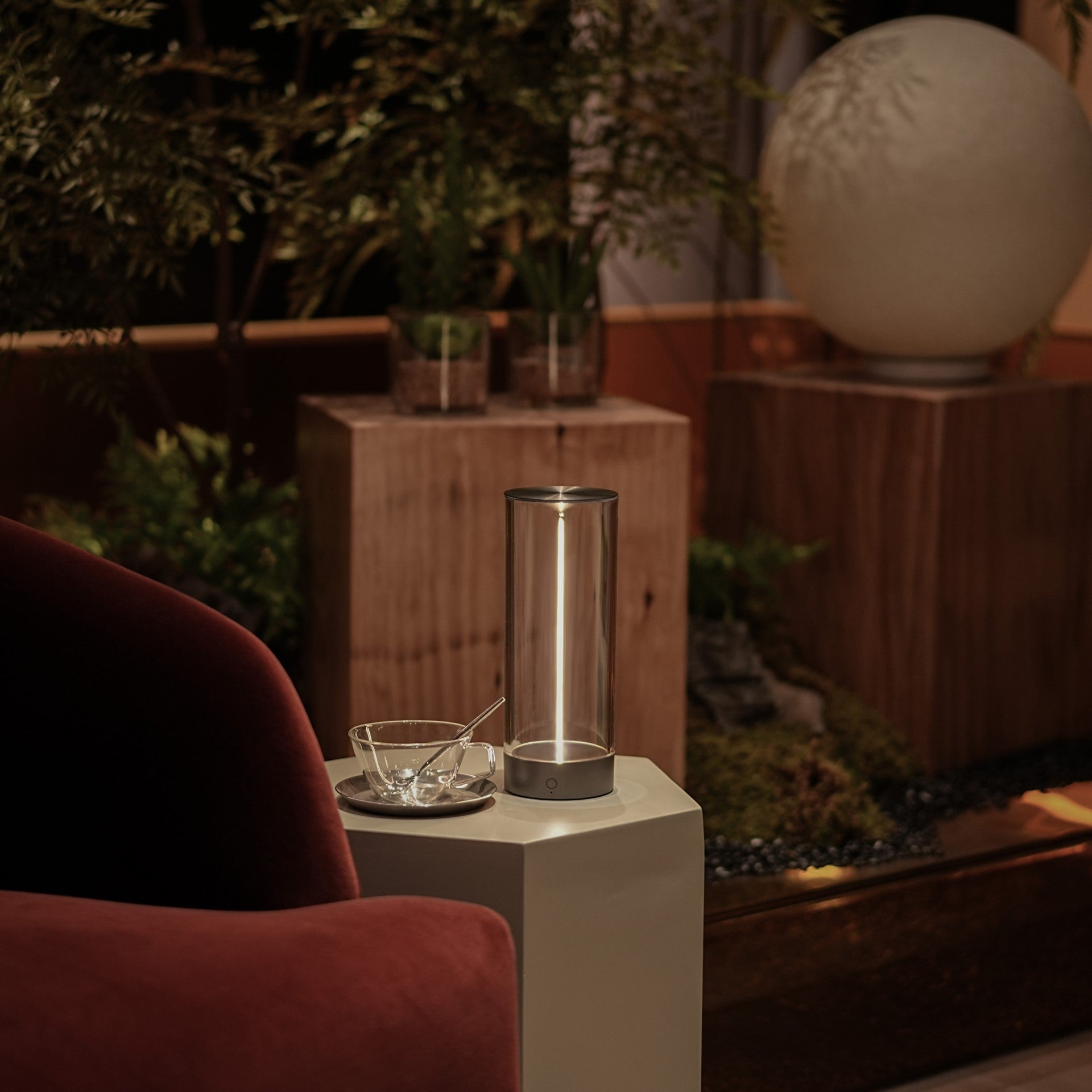 LumiRay Cylindrical Table Lamp (6"–9")