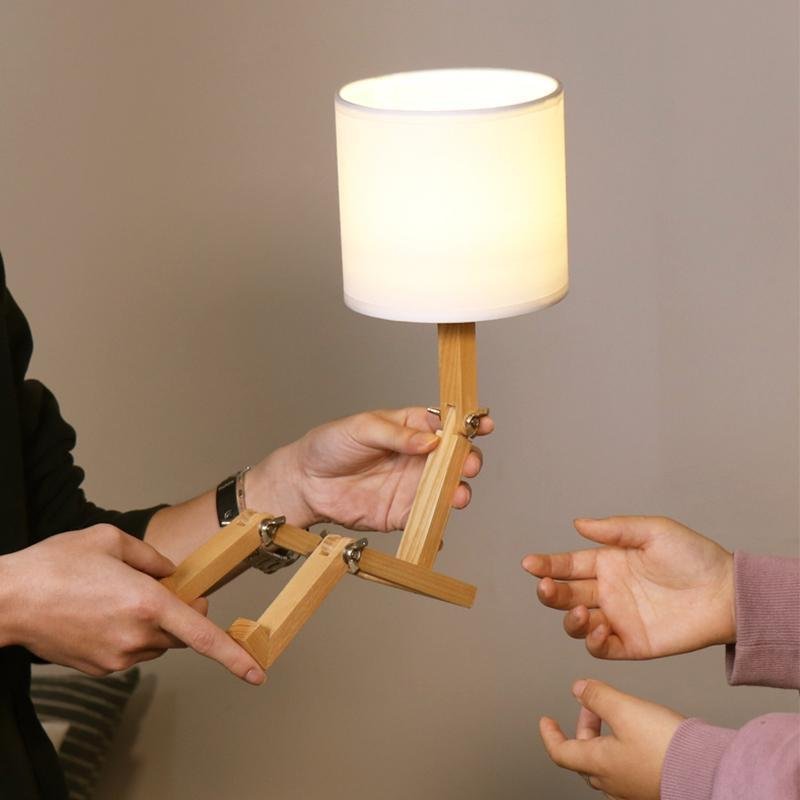 Gizmo Robot Table Lamp (13") - LivingLX