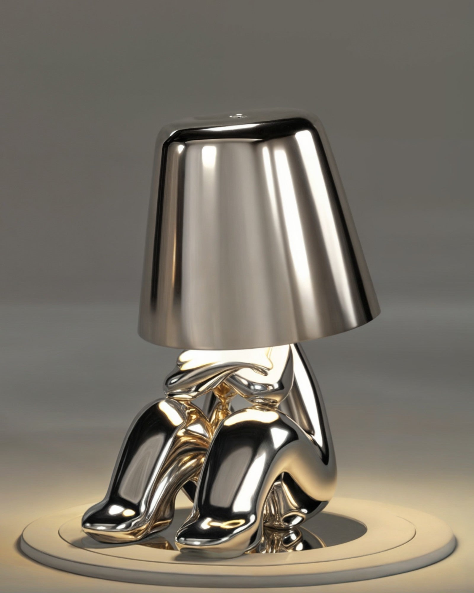 GleamTouch – Gold-Colored USB-Rechargeable Table Lamp, Dimmable and Compact - LivingLX