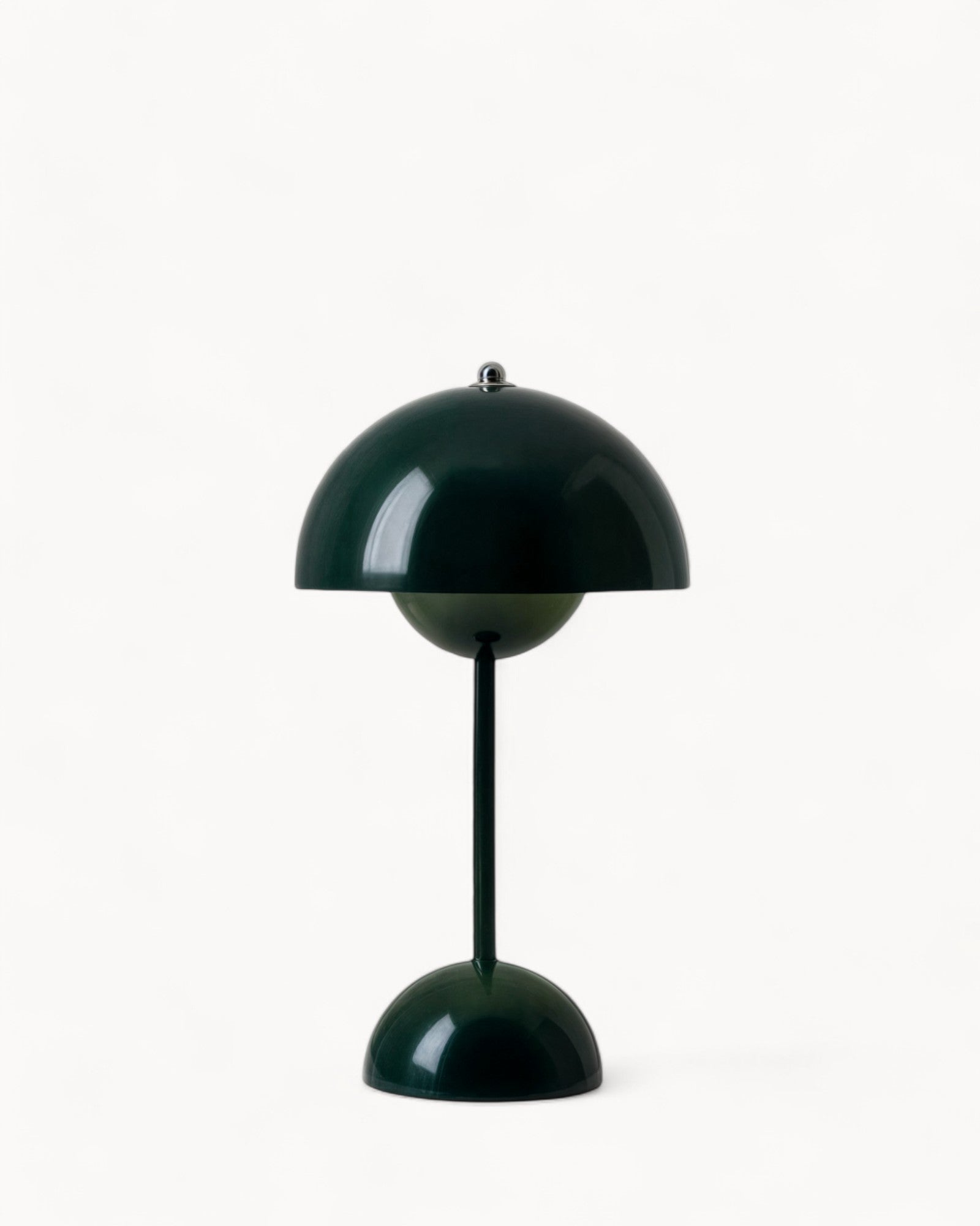 NordLight Scandinavian Table Lamp (11")
