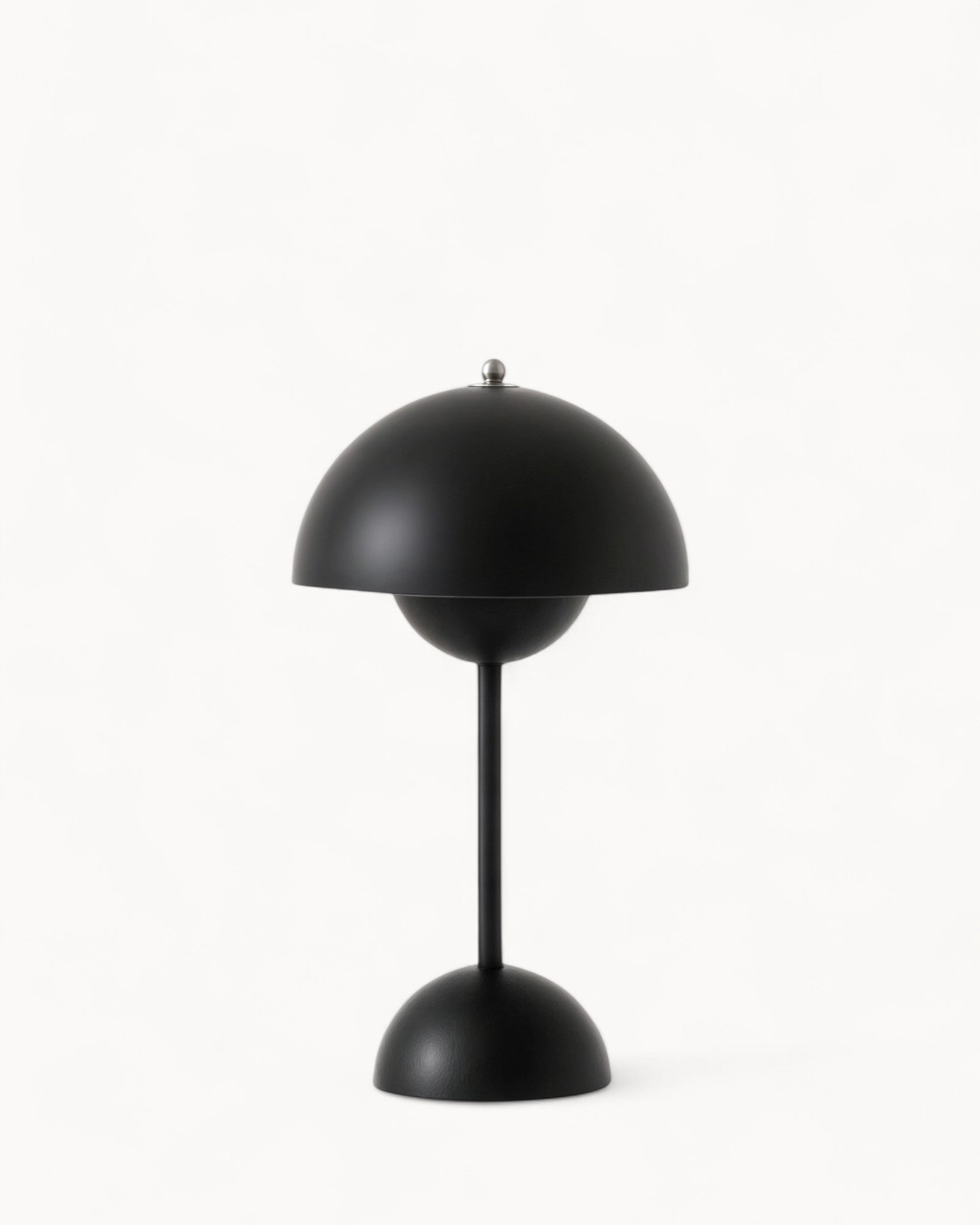 NordLight – LED Table Lamp, Scandinavian Design, Dimmable and Durable, Made of Metal - LivingLX