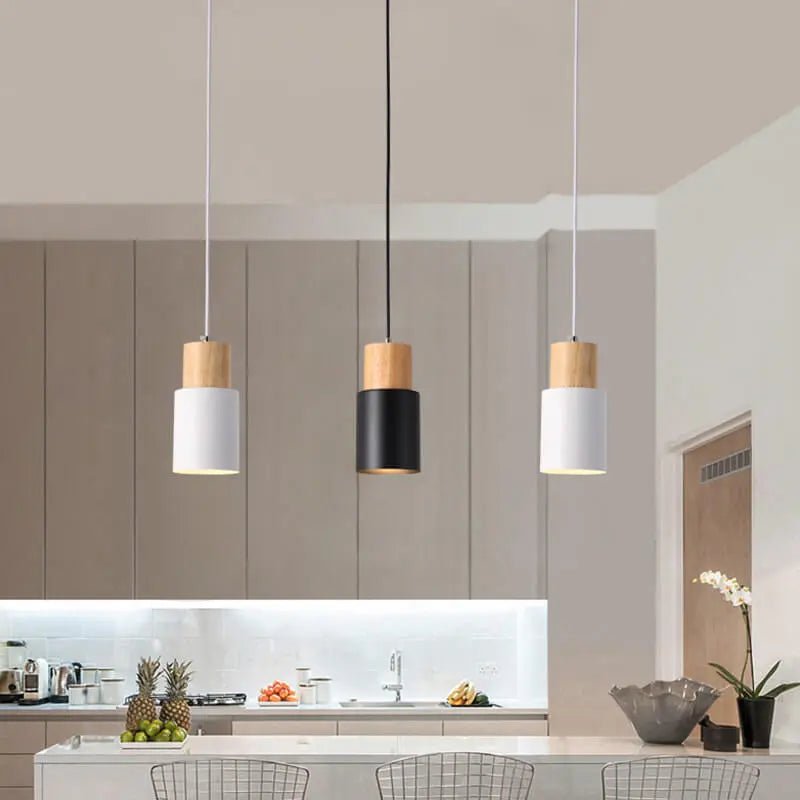 Pendant lamp made of metal and wood - LivingLX