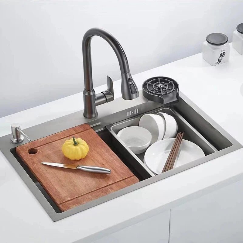 SwiveLux 360 Kitchen Faucet - LivingLX