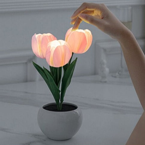 LumiTulip Elegant Table Lamp - view 4