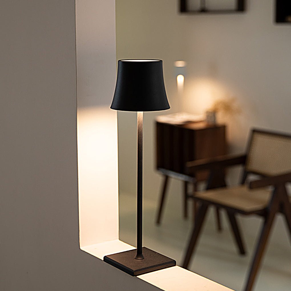 Vesta Cordless Metal Table Lamp (15") - LivingLX